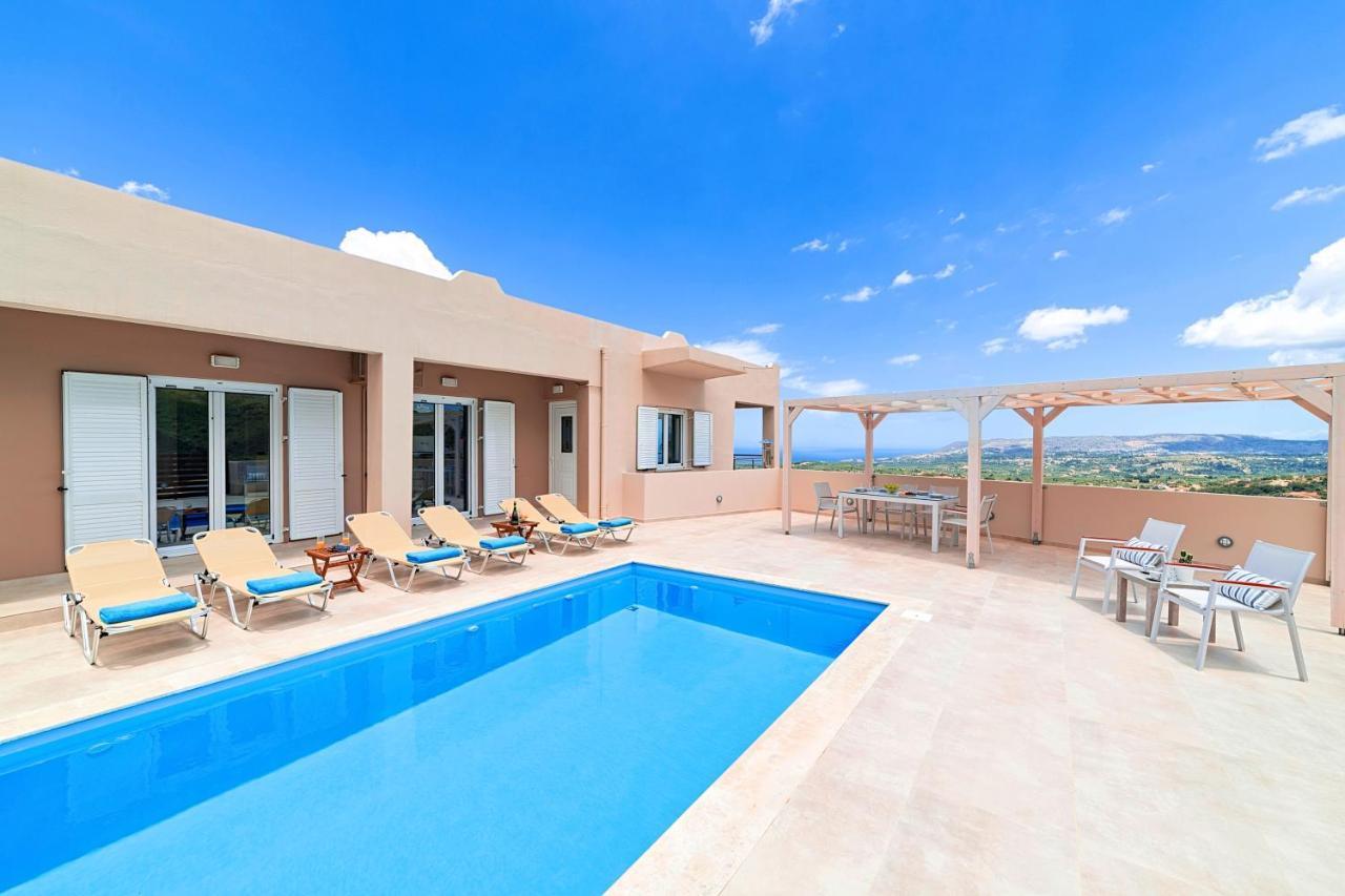 Villa Di Giorgio Heated Pool Kournás Exterior photo